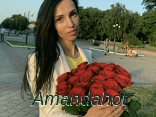 Amandahot
