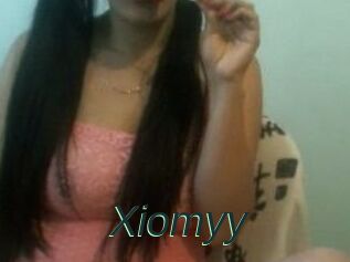 Xiomyy_
